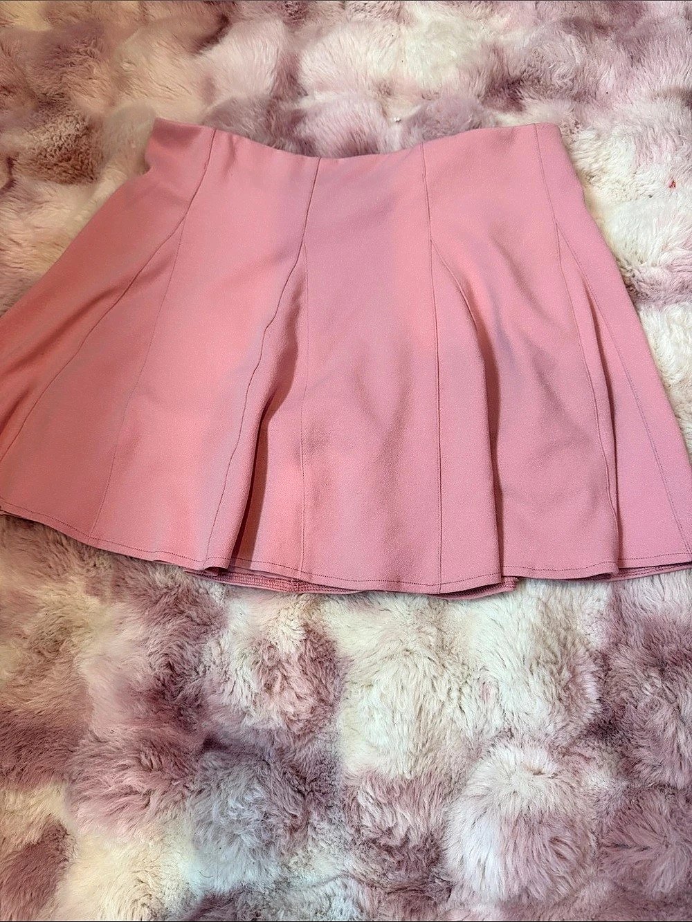Pleated Mini Skirt in Pink Like New